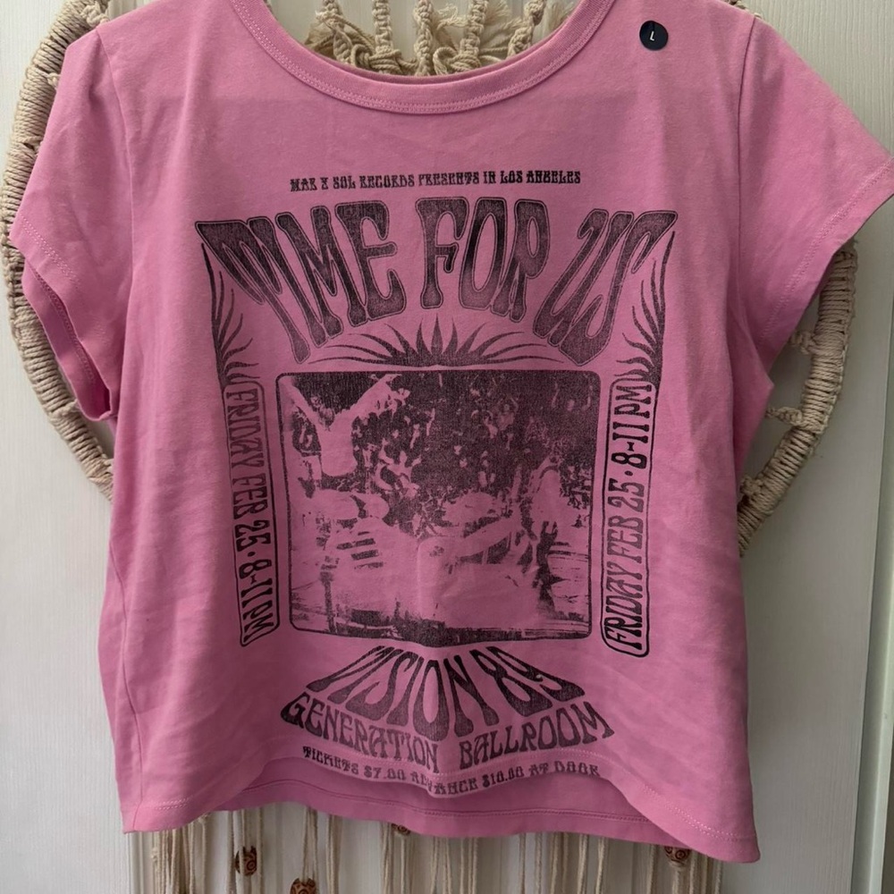 hollister tee